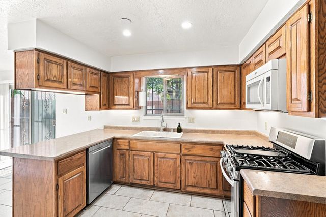 650 Paisano Street NE, Albuquerque, NM 87123