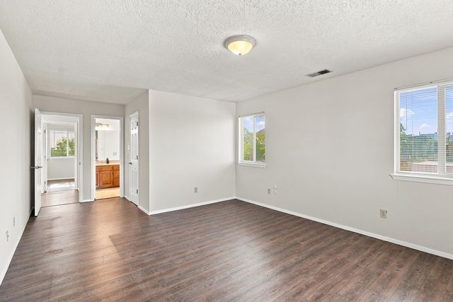650 Paisano Street NE, Albuquerque, NM 87123