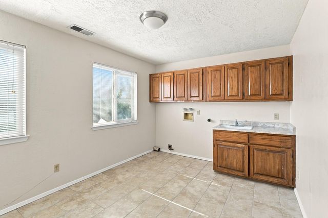 650 Paisano Street NE, Albuquerque, NM 87123