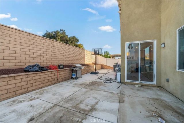 1744 Sunny Heights Lane, Redlands, CA 92374