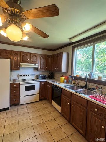 22521 Abrolat Road, Wright City, MO 63390