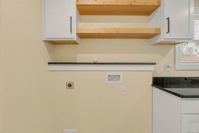 147 Walton, San Antonio, TX 78225