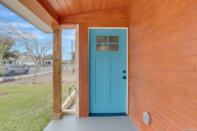 147 Walton, San Antonio, TX 78225