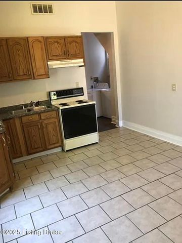 637 E Ormsby Ave, Louisville, KY 40203