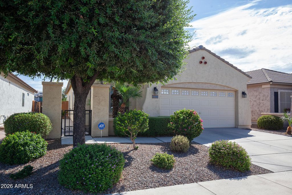 26166 W TONTO Lane, Buckeye, AZ 85396