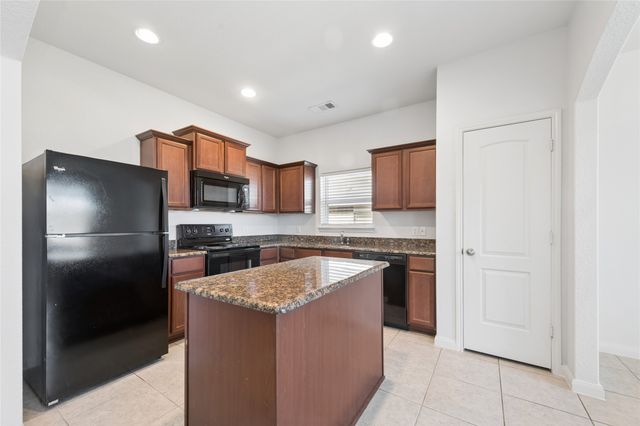 1845 Olive Lane, Anna, TX 75409