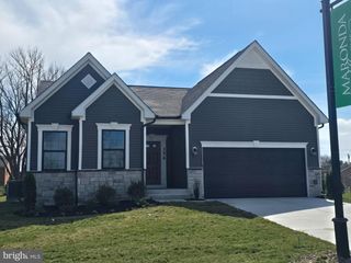 156 WILLIAMSON RD, Winchester, VA 22602