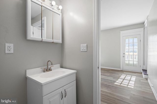 1104 PRINCETON AVE, Palmerton, PA 18071