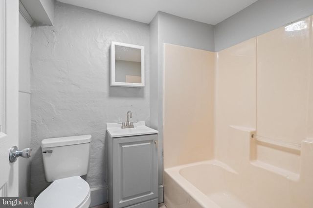 1104 PRINCETON AVE, Palmerton, PA 18071