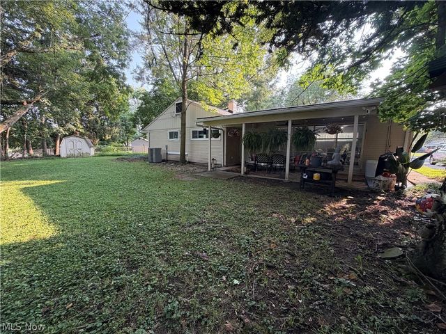 6407 Newland Road, Parma Heights, OH 44130