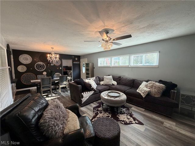 6407 Newland Road, Parma Heights, OH 44130