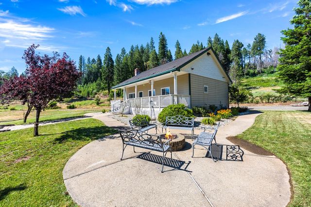 1237 Cable Rd, Camino, CA 95709