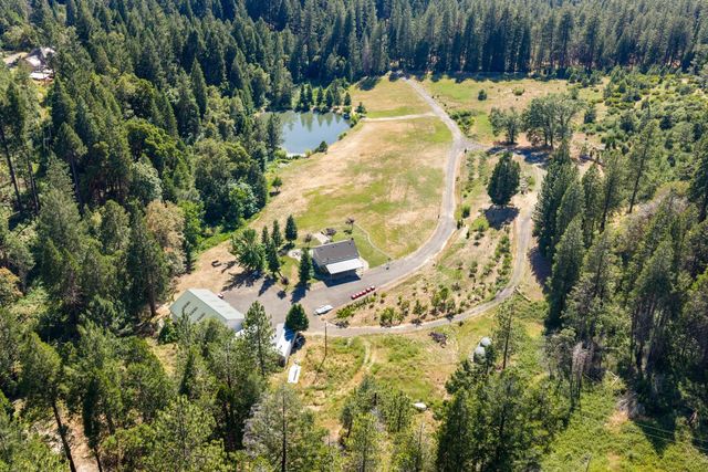 1237 Cable Rd, Camino, CA 95709