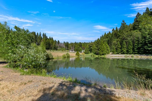 1237 Cable Rd, Camino, CA 95709