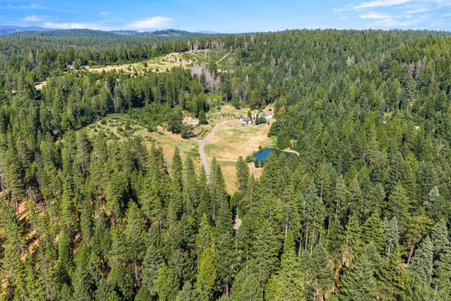 1237 Cable Rd, Camino, CA 95709