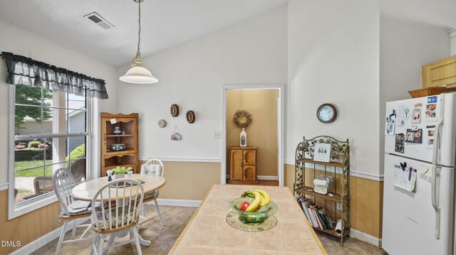 670 Huntingdon Street, Elon, NC 27244
