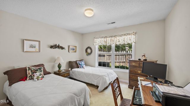 670 Huntingdon Street, Elon, NC 27244