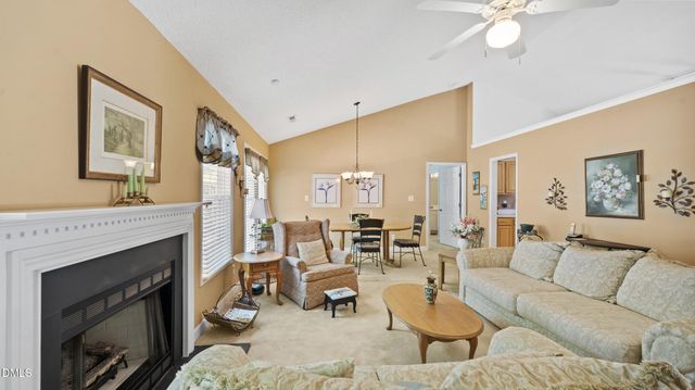 670 Huntingdon Street, Elon, NC 27244