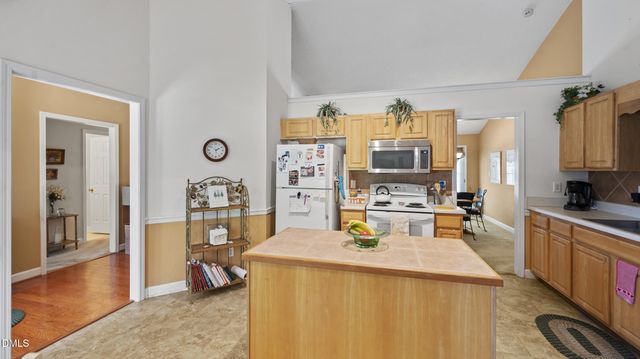 670 Huntingdon Street, Elon, NC 27244