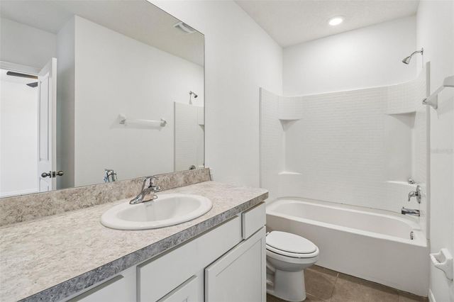 5323 LOBLOLLY LANE, Wildwood, FL 34785
