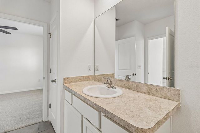 5323 LOBLOLLY LANE, Wildwood, FL 34785