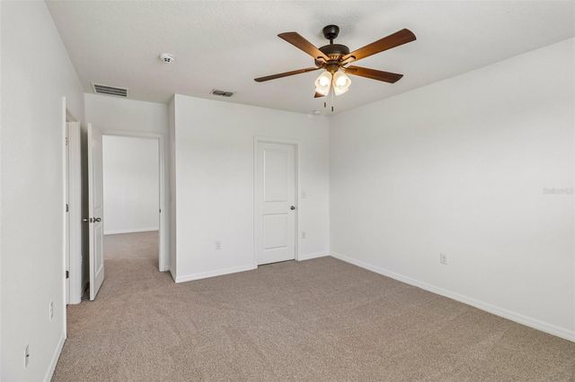 5323 LOBLOLLY LANE, Wildwood, FL 34785