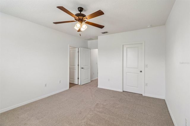 5323 LOBLOLLY LANE, Wildwood, FL 34785