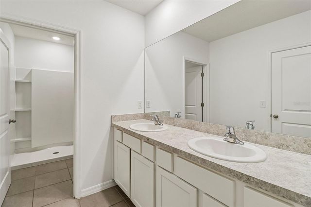 5323 LOBLOLLY LANE, Wildwood, FL 34785