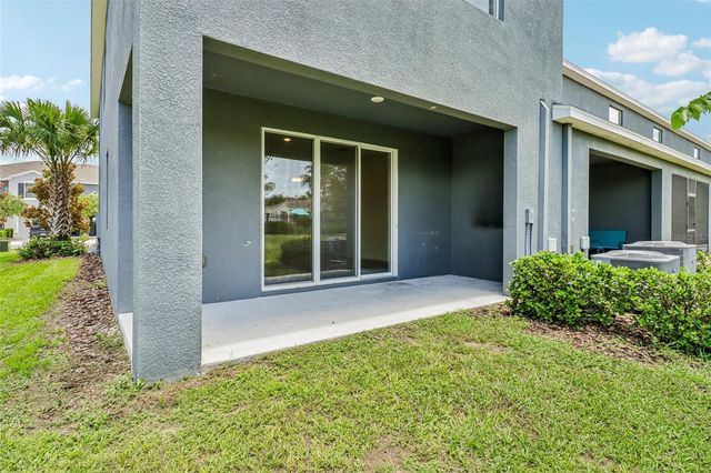5323 LOBLOLLY LANE, Wildwood, FL 34785