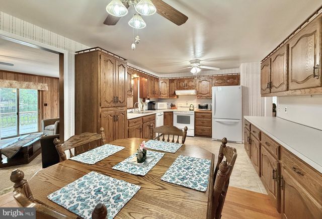 119 CEDAR LAKE DR, Williamstown, NJ 08094