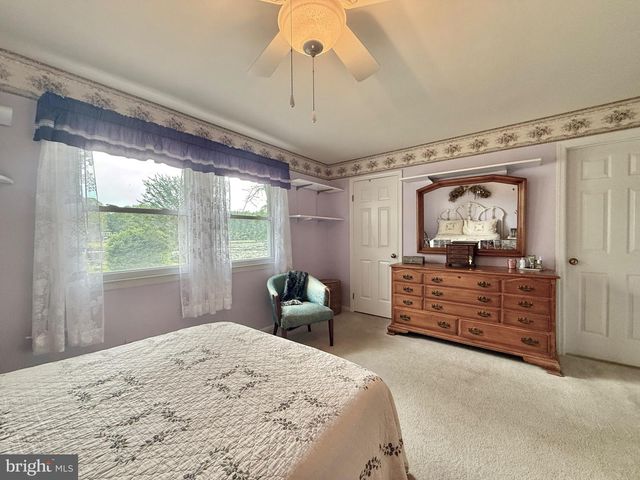 119 CEDAR LAKE DR, Williamstown, NJ 08094