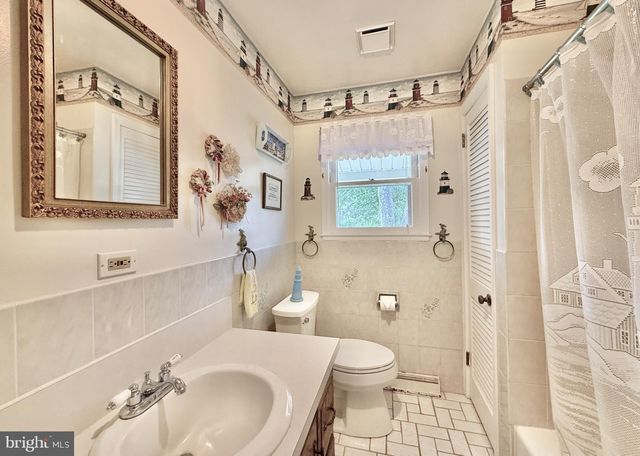 119 CEDAR LAKE DR, Williamstown, NJ 08094