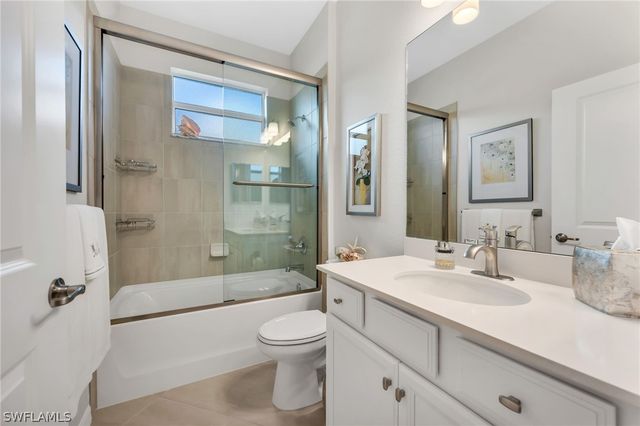 2543 Vine AVE, Naples, FL 34120