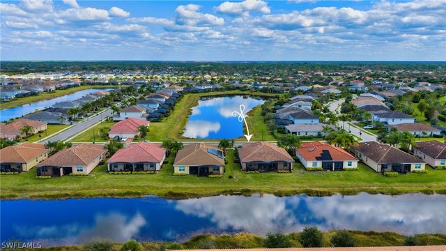 2543 Vine AVE, Naples, FL 34120