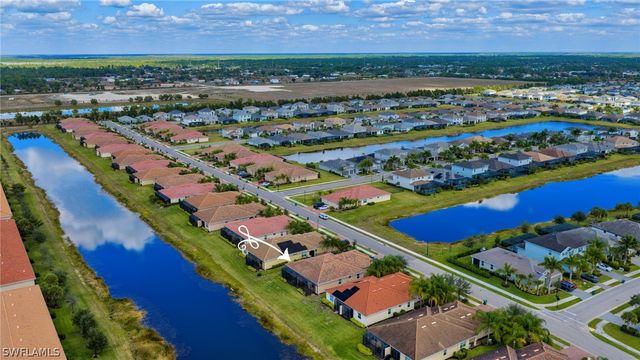 2543 Vine AVE, Naples, FL 34120