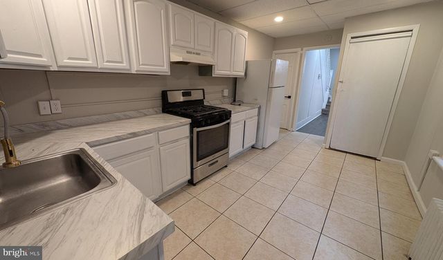 504 MONMOUTH ST, Trenton, NJ 08609