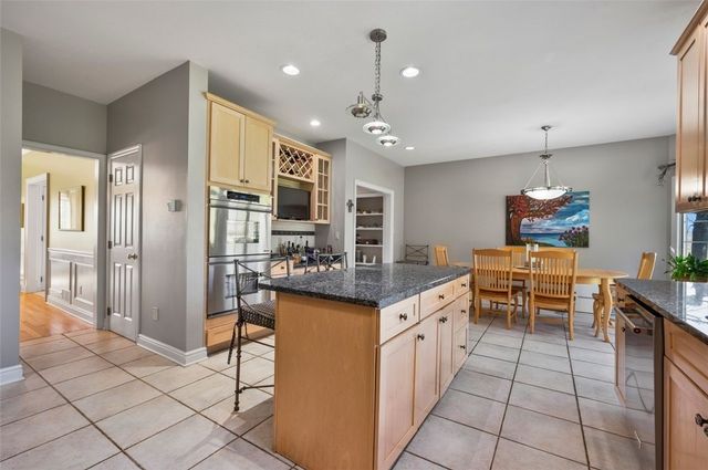 2004 Quincey Drive, Jefferson Hills, PA 15025