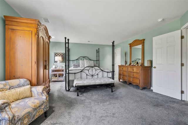 2004 Quincey Drive, Jefferson Hills, PA 15025
