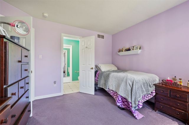 2004 Quincey Drive, Jefferson Hills, PA 15025