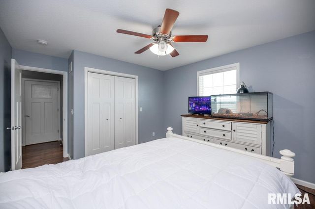1622 SAVILE Lane, Washington, IL 61571