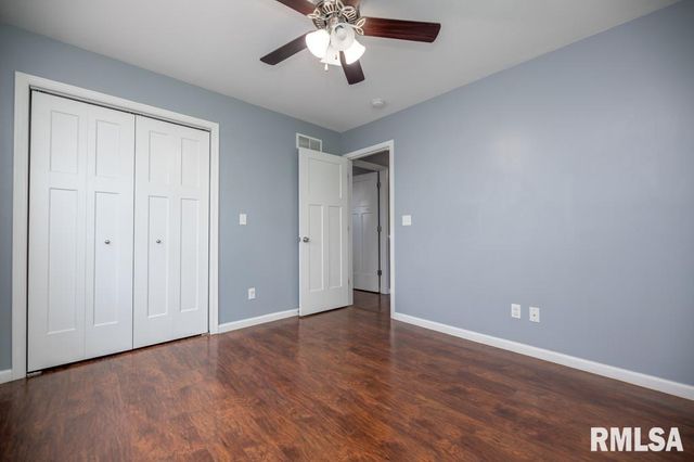 1622 SAVILE Lane, Washington, IL 61571
