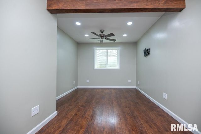 1622 SAVILE Lane, Washington, IL 61571