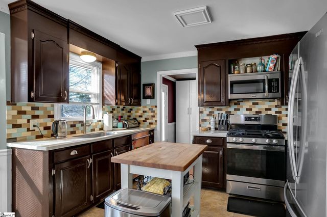 5 Foxtrail Court, Simpsonville, SC 29680