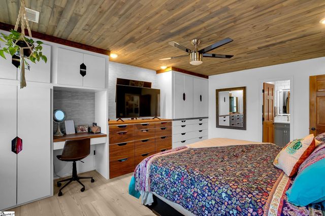 5 Foxtrail Court, Simpsonville, SC 29680