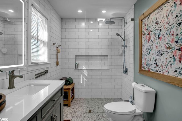 5 Foxtrail Court, Simpsonville, SC 29680