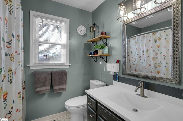 5 Foxtrail Court, Simpsonville, SC 29680