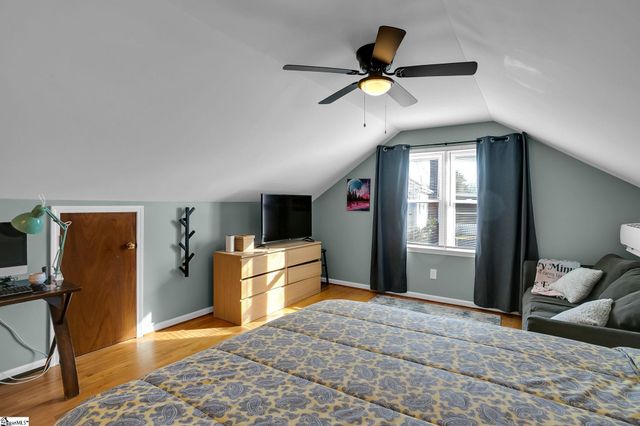 5 Foxtrail Court, Simpsonville, SC 29680