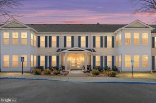 6696 CLUB HOUSE LN #206, Warrenton, VA 20187