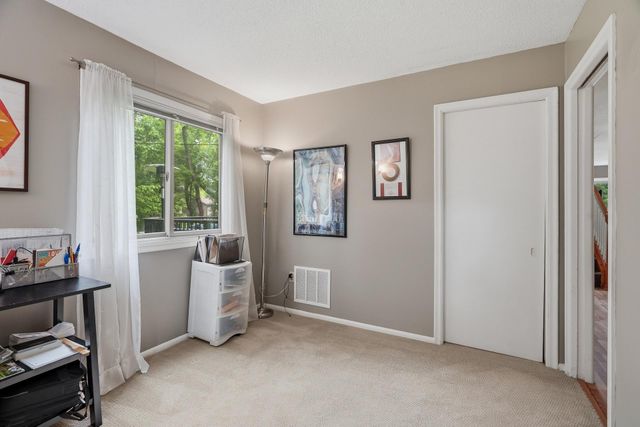 14901 Williston Lane, Minnetonka, MN 55345