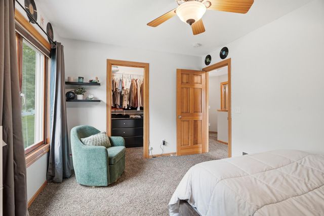 14901 Williston Lane, Minnetonka, MN 55345
